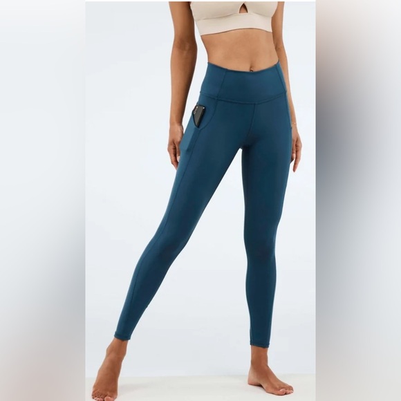 Fabletics Blue‎ Oasis High-Waisted Performance Leggings Size Medium - Picture 1 of 9